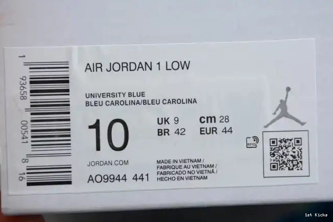 1st Kicks (W) Jordan AO9944-441 UNC Air Low 1 0623